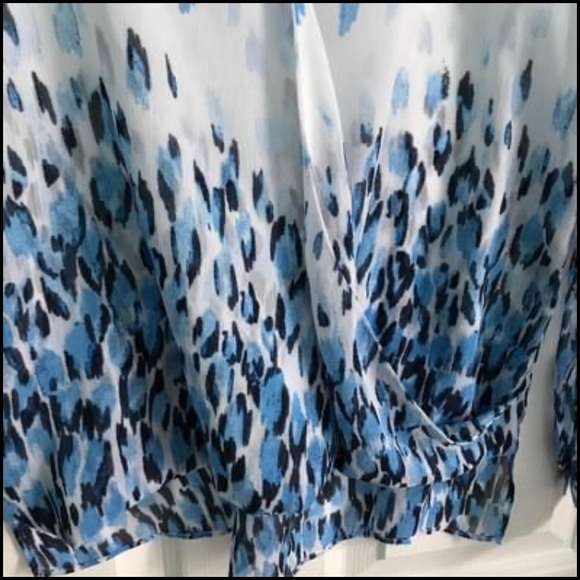 Banana republic blouse - Picture 2 of 3